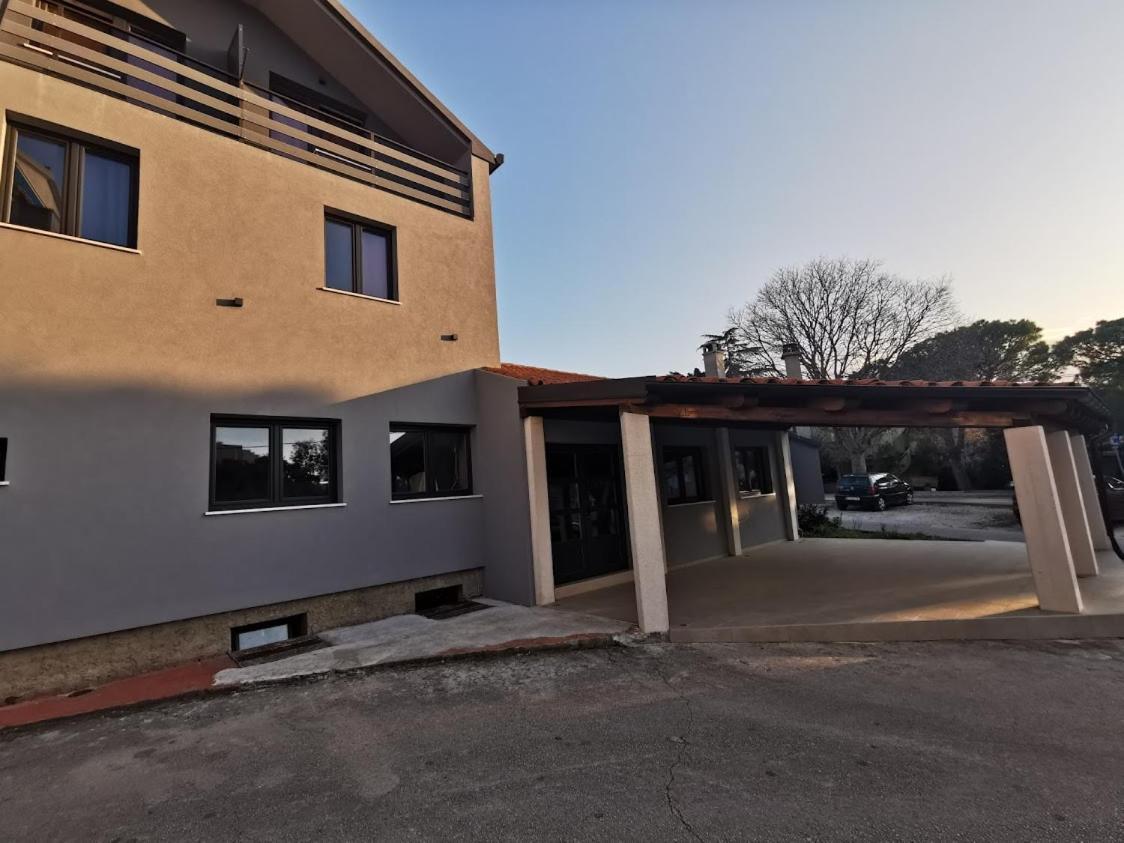 Elizabeta Deluxe Rooms Biograd Na Moru Luaran gambar