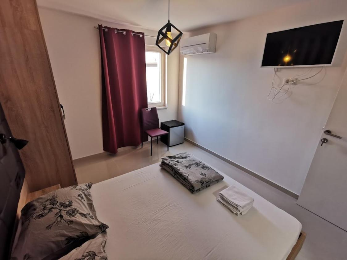 Elizabeta Deluxe Rooms Biograd Na Moru Luaran gambar