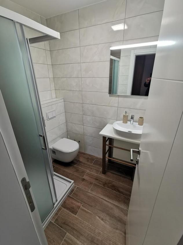 Elizabeta Deluxe Rooms Biograd Na Moru Luaran gambar