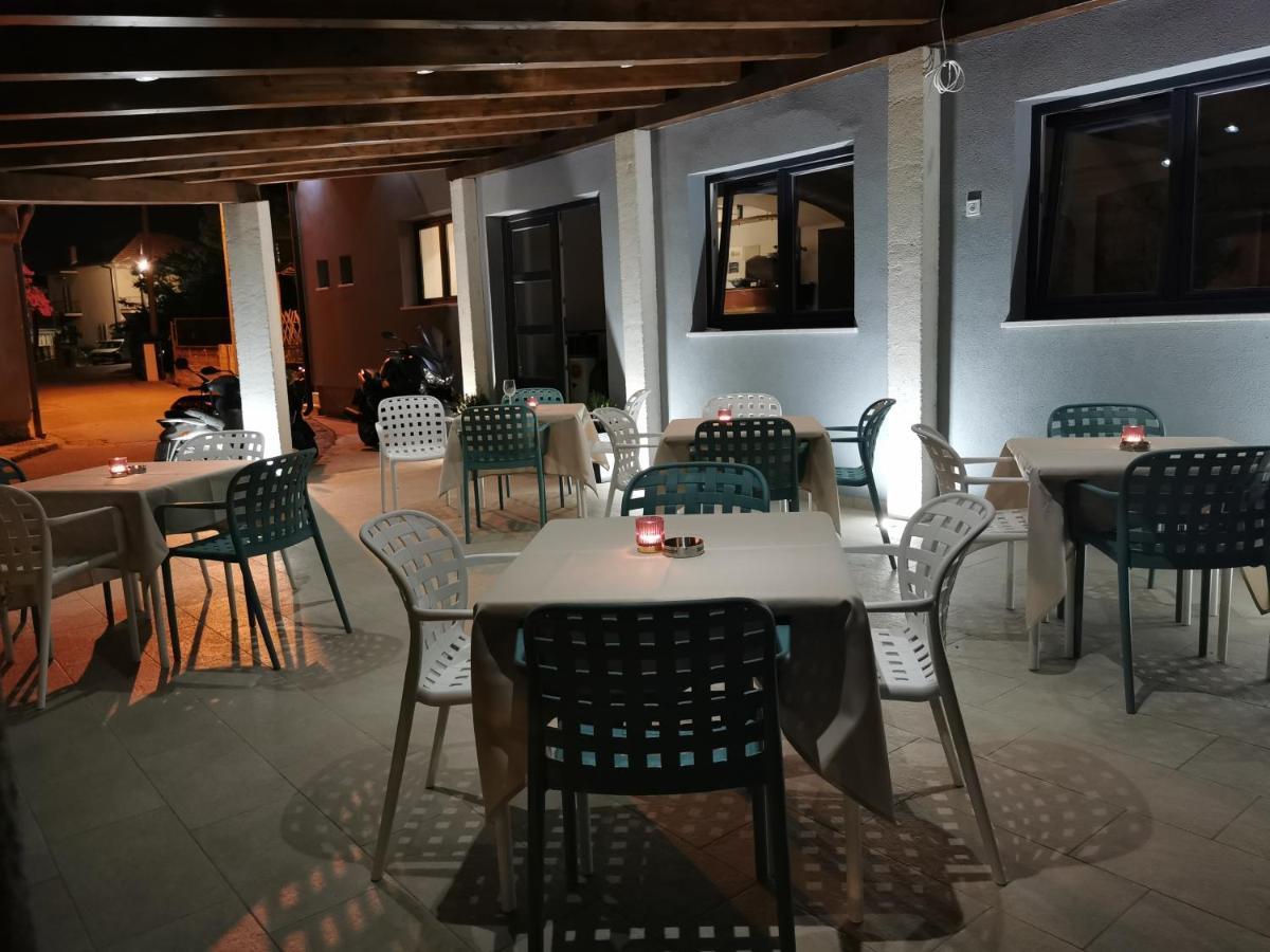 Elizabeta Deluxe Rooms Biograd Na Moru Luaran gambar
