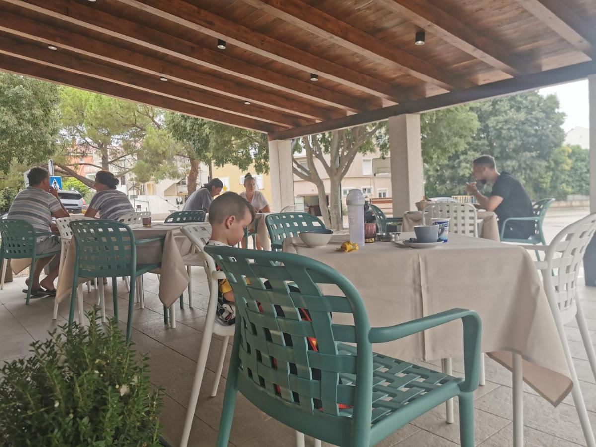Elizabeta Deluxe Rooms Biograd Na Moru Luaran gambar